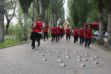 打造優(yōu)秀團(tuán)隊(duì) 共創(chuàng)企業(yè)輝煌