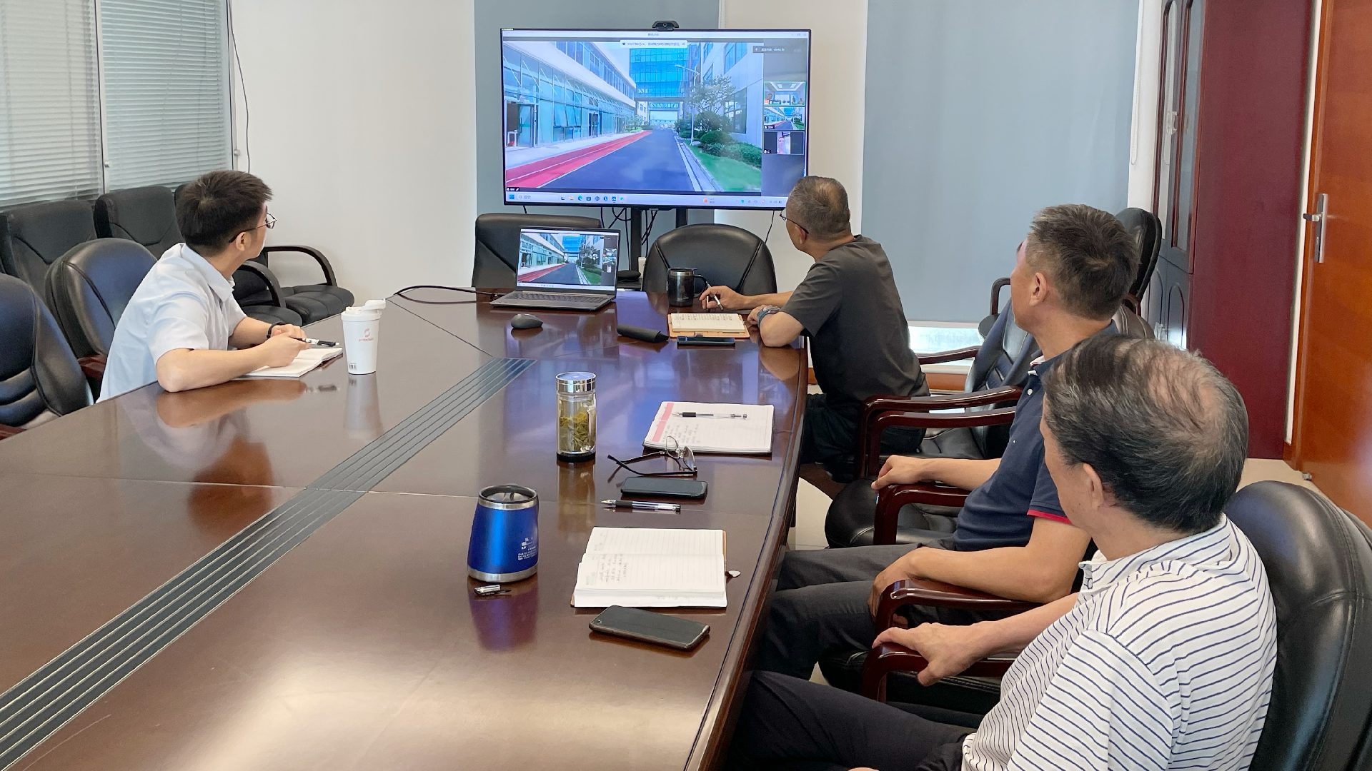 1722819766207937.png 2.png